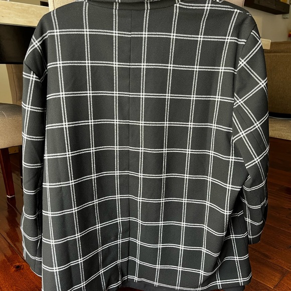 Elle black/white windowpane rouched sleeve jacket, size XXL - Picture 4 of 4